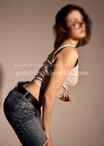 Надюша, Г. Морозовск